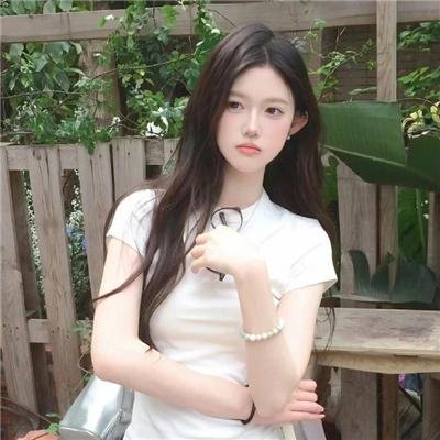 九朵云